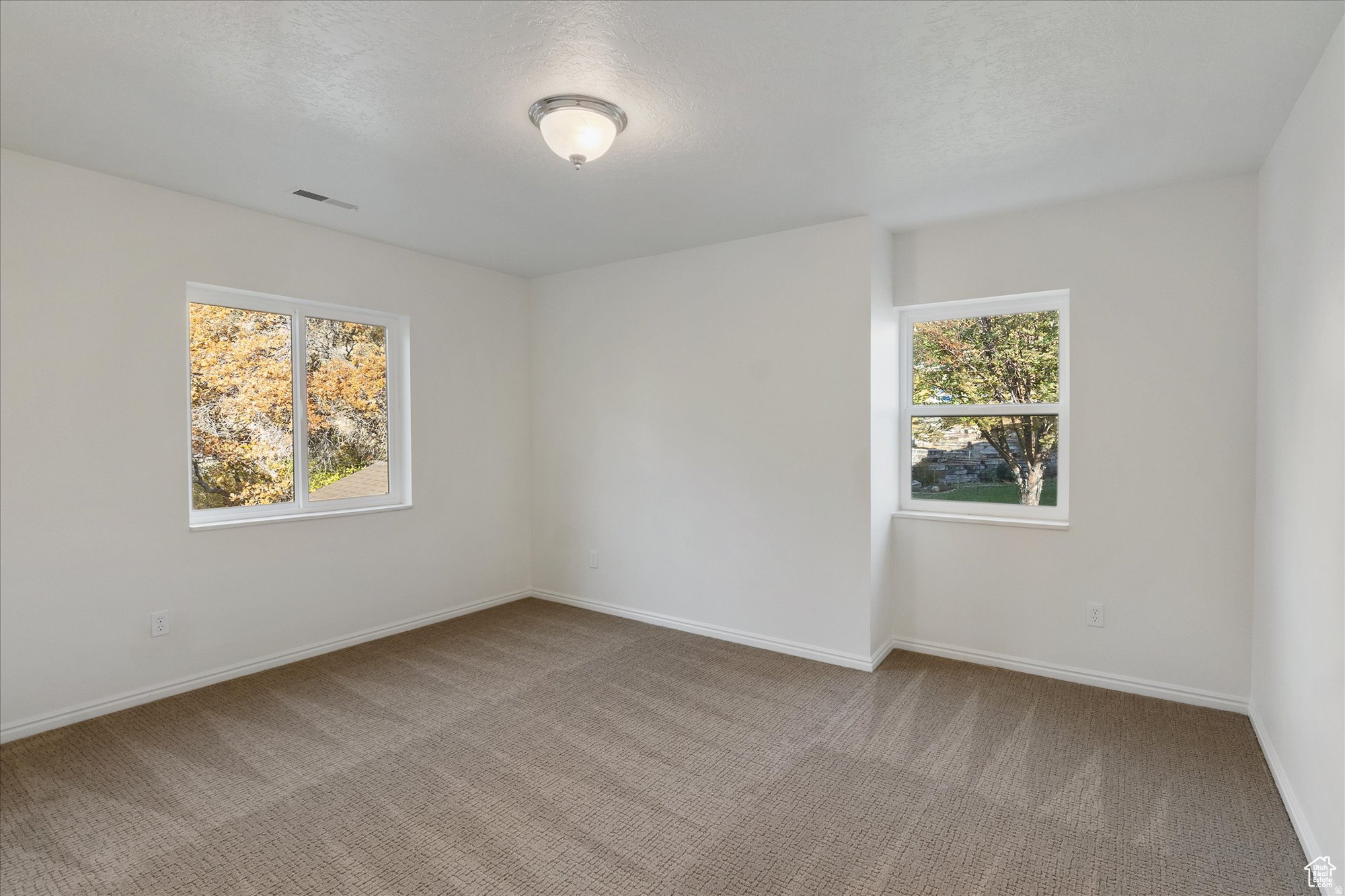 SPRING OAKS - Residential
