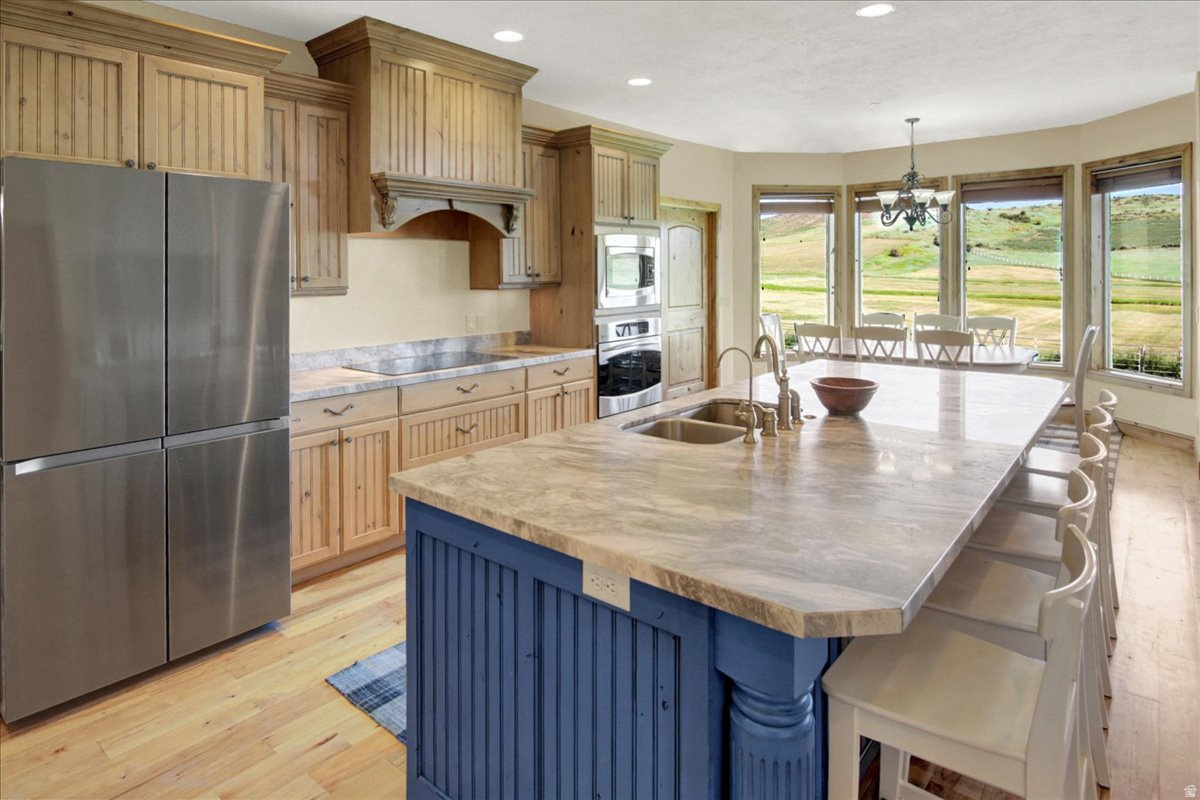 HARDSCRABBLE ESTATES - Residential