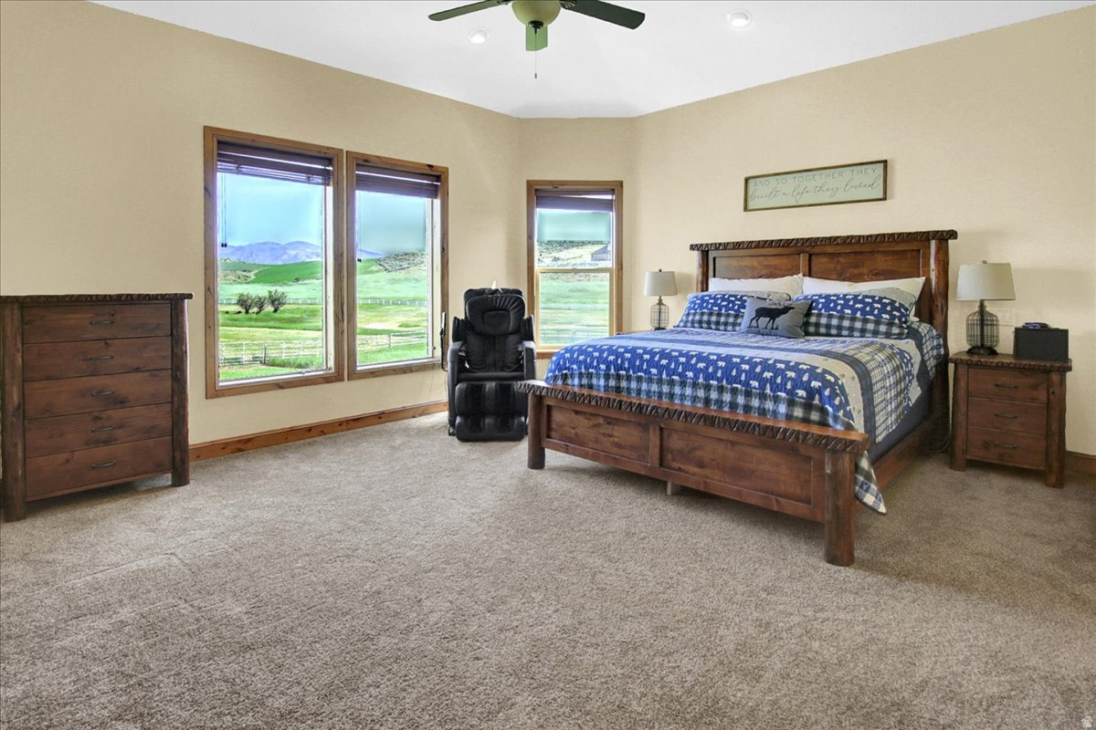 HARDSCRABBLE ESTATES - Residential