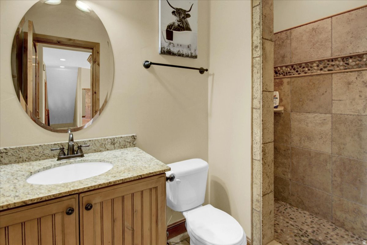HARDSCRABBLE ESTATES - Residential