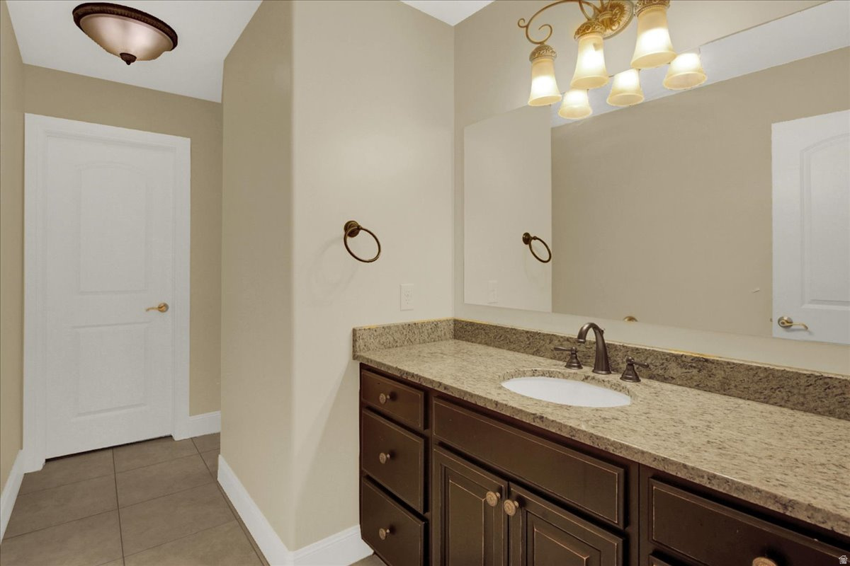 HARDSCRABBLE ESTATES - Residential