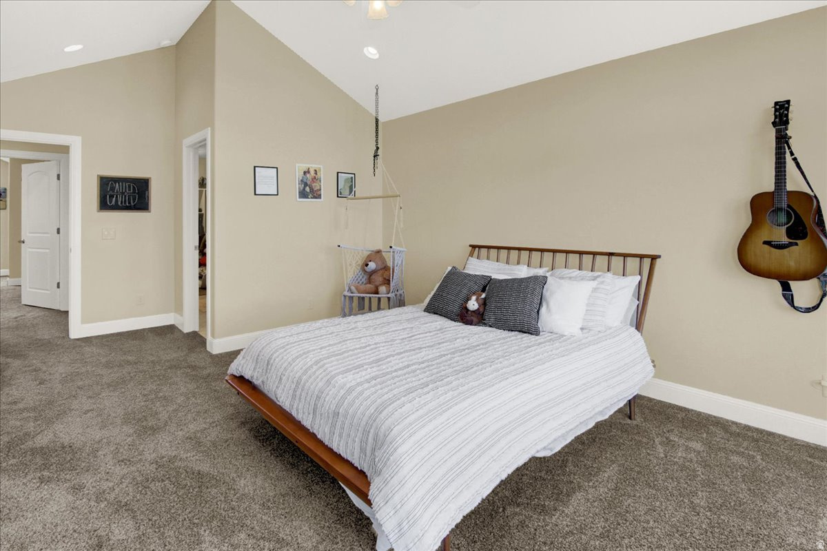 HARDSCRABBLE ESTATES - Residential