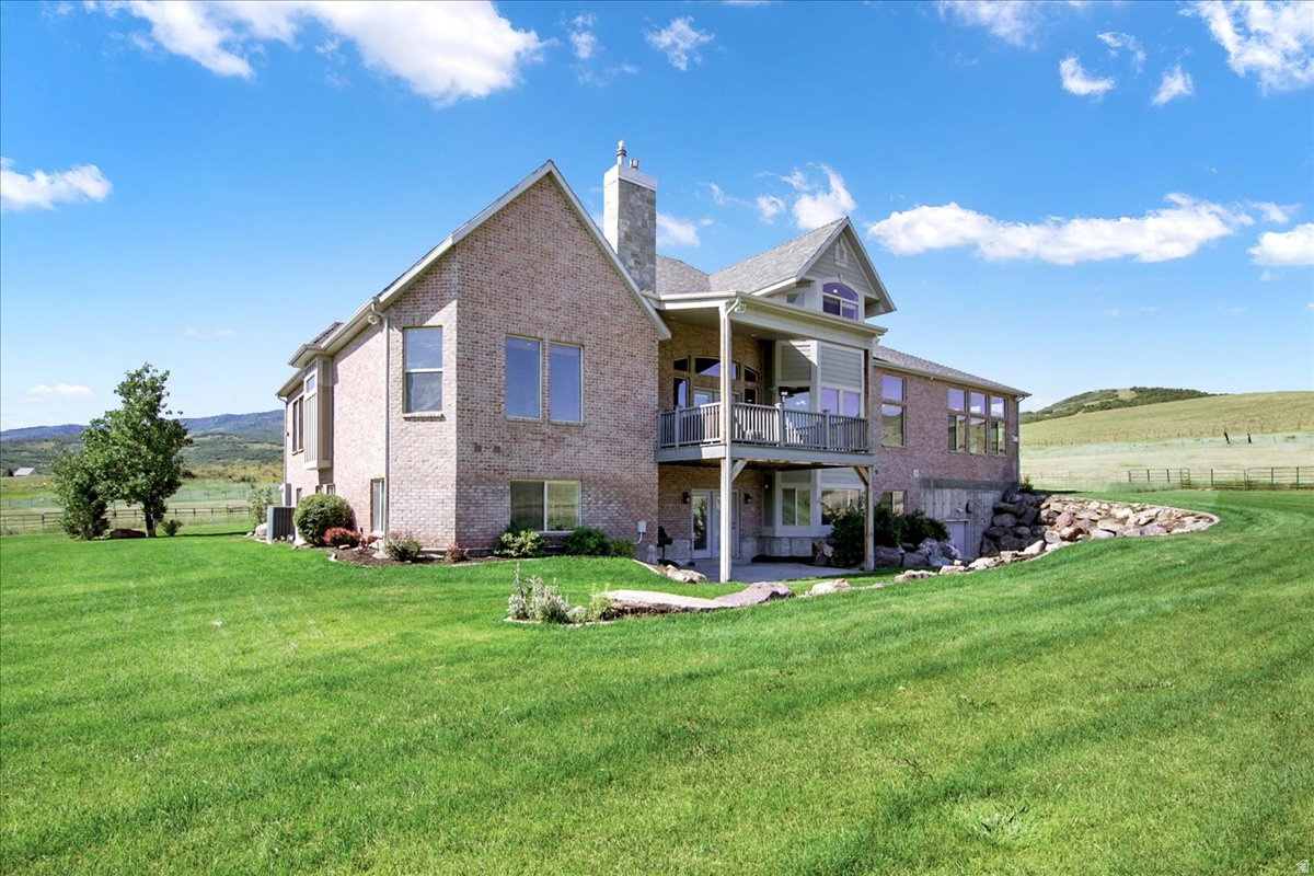 HARDSCRABBLE ESTATES - Residential