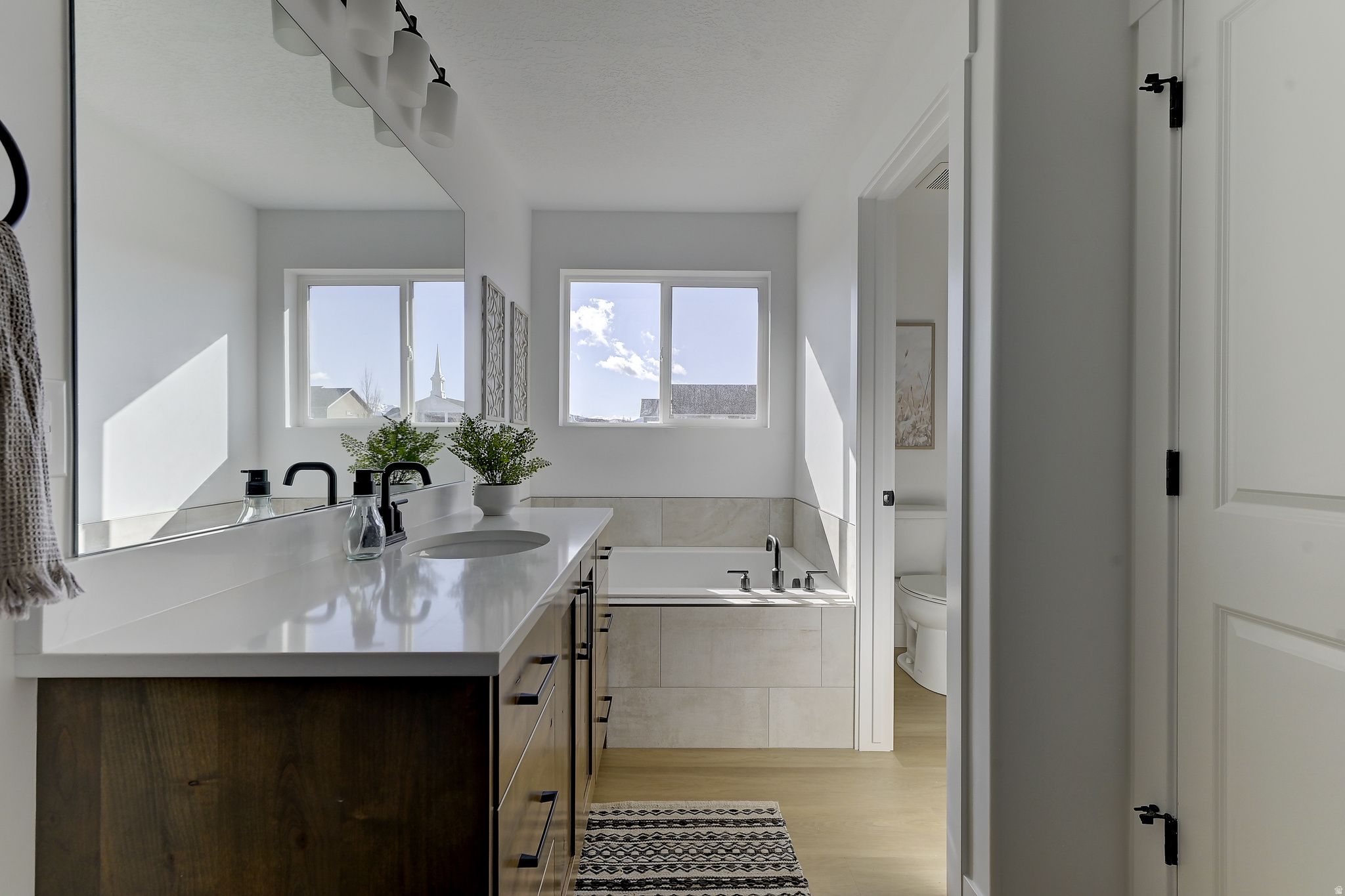 HERITAGE FARMS - Residential