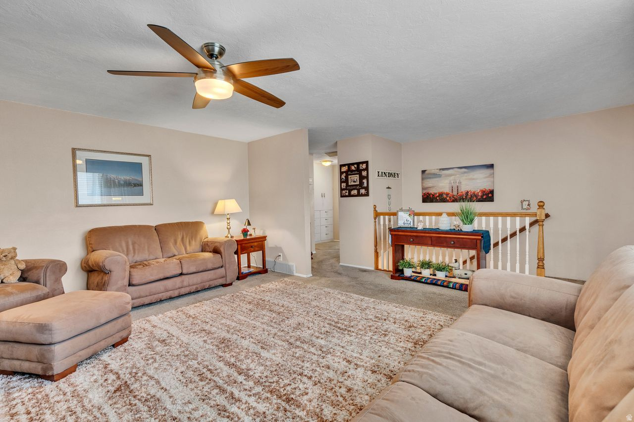 FAIRLANE HEIGHTS - Residential