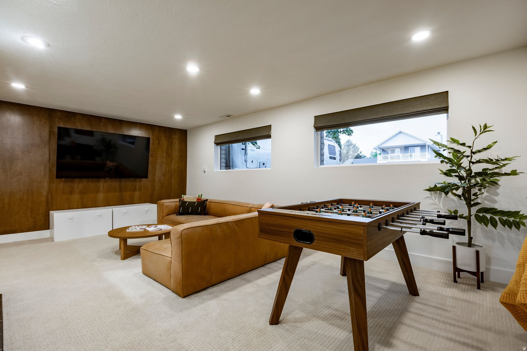 CRESTVIEW ESTATES - Residential