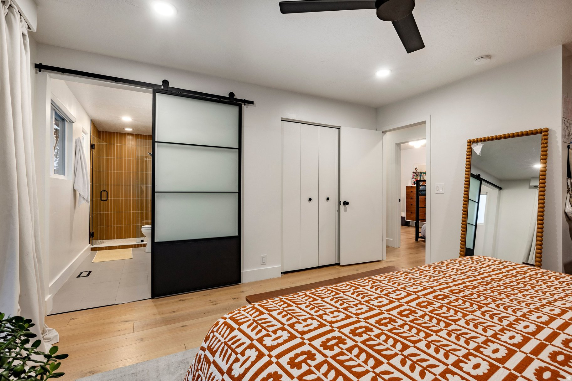 CRESTVIEW ESTATES - Residential
