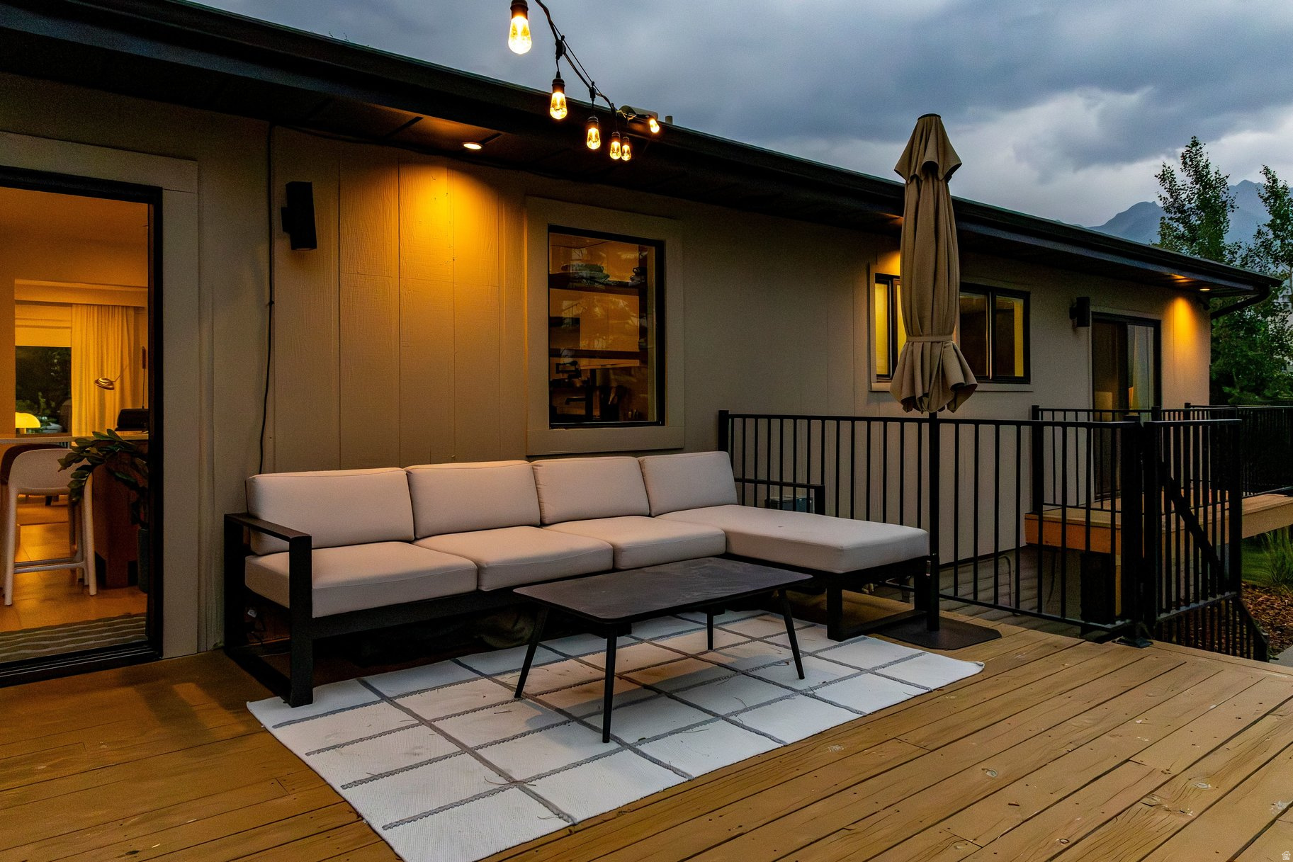 CRESTVIEW ESTATES - Residential