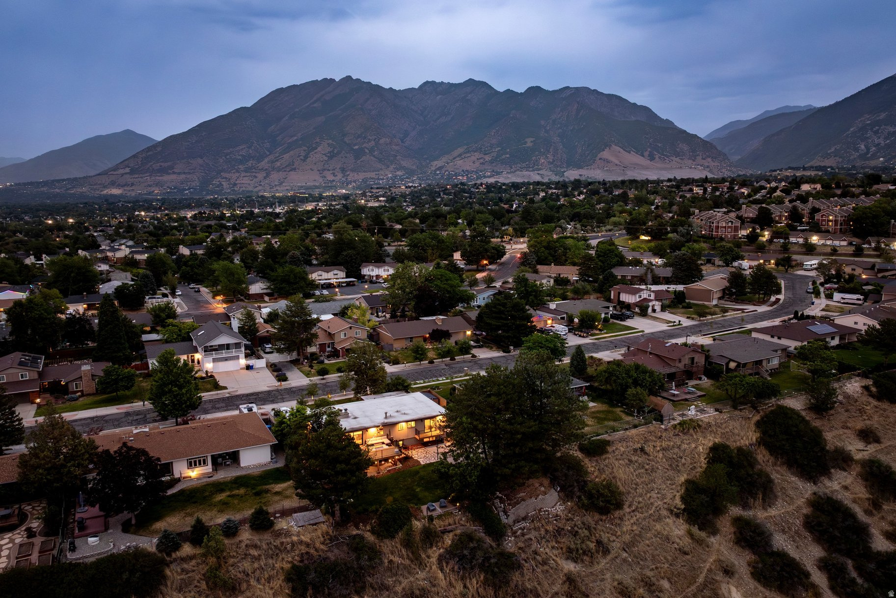 CRESTVIEW ESTATES - Residential