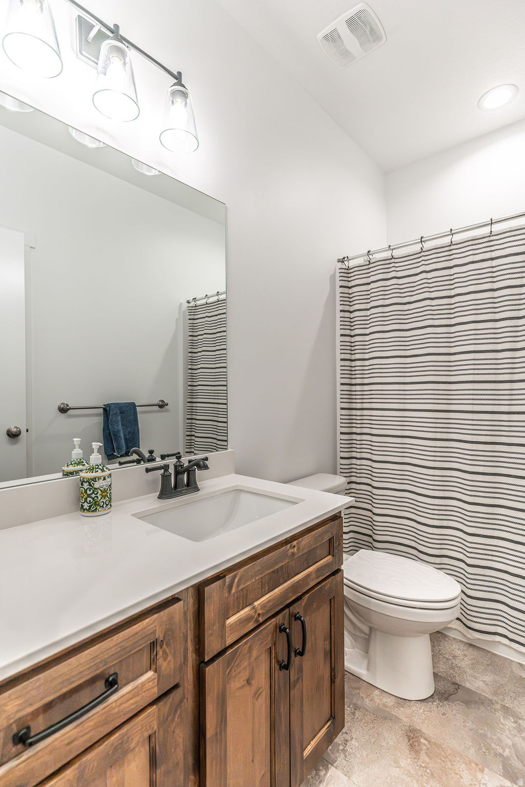 PLYMOUTH ACRES - Residential