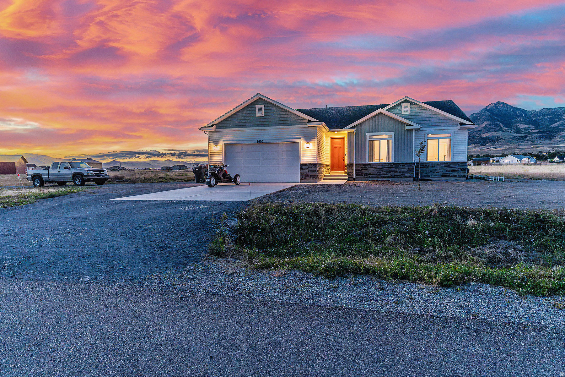 PLYMOUTH ACRES - Residential