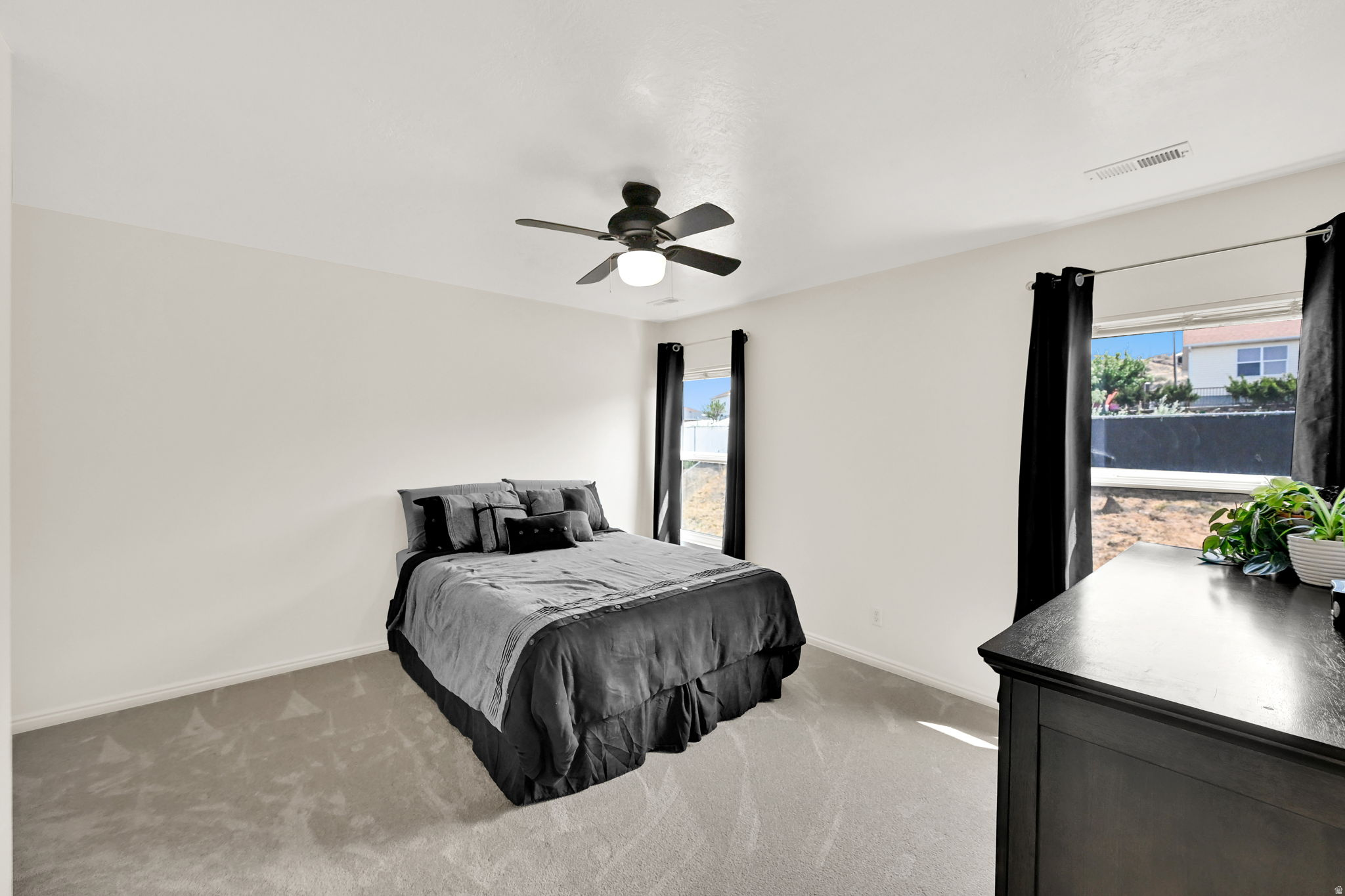 OQUIRRH MEADOWS - Residential