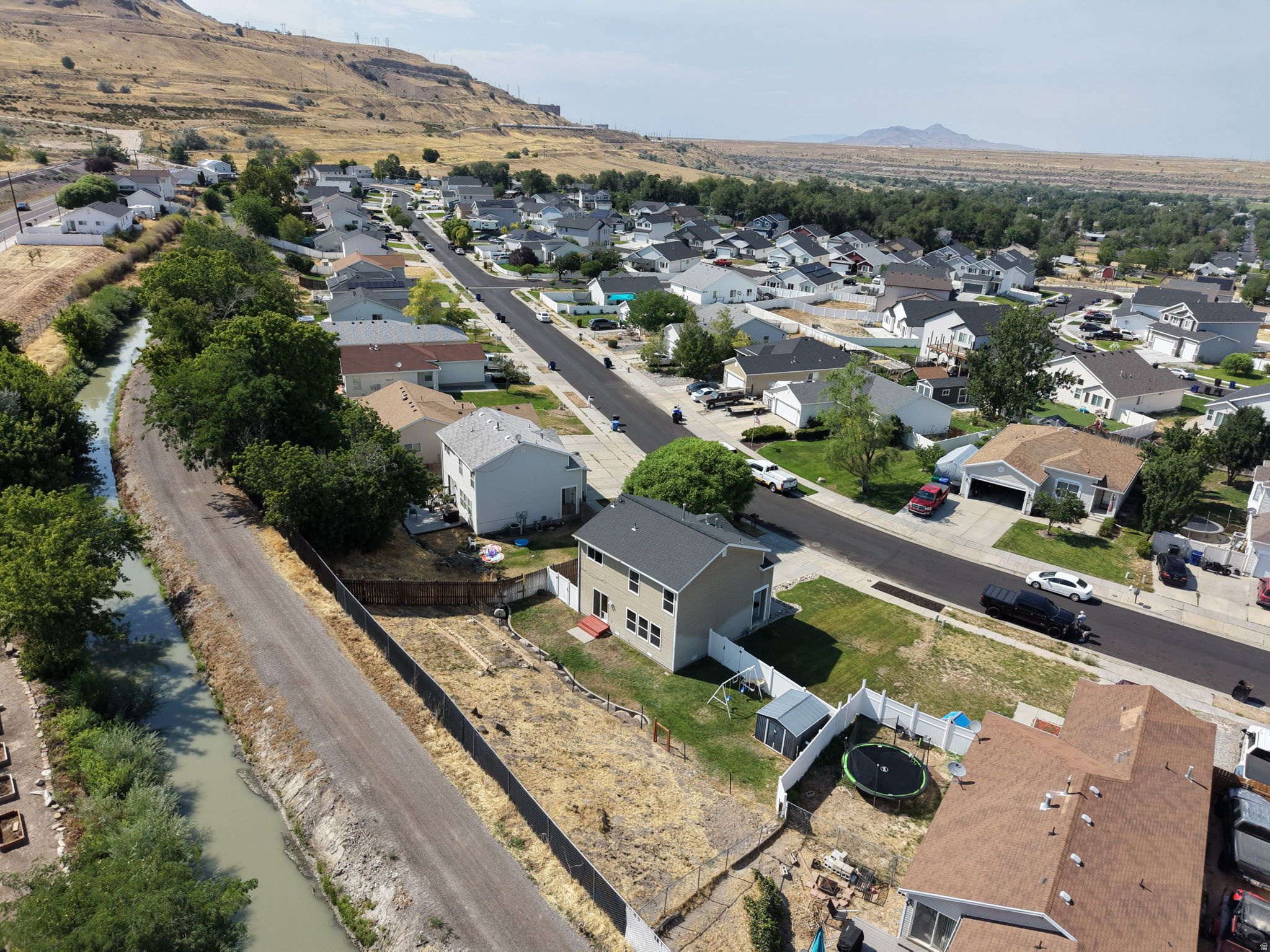 OQUIRRH MEADOWS - Residential