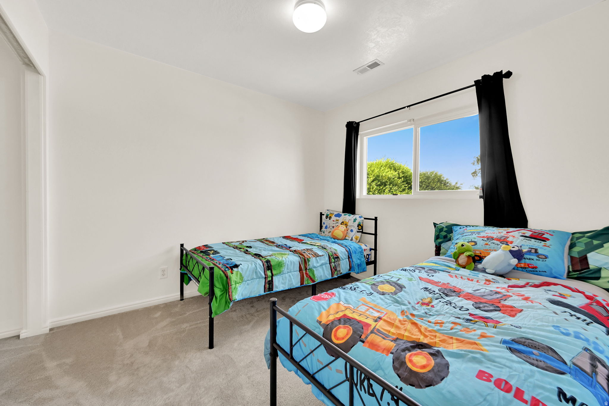 OQUIRRH MEADOWS - Residential