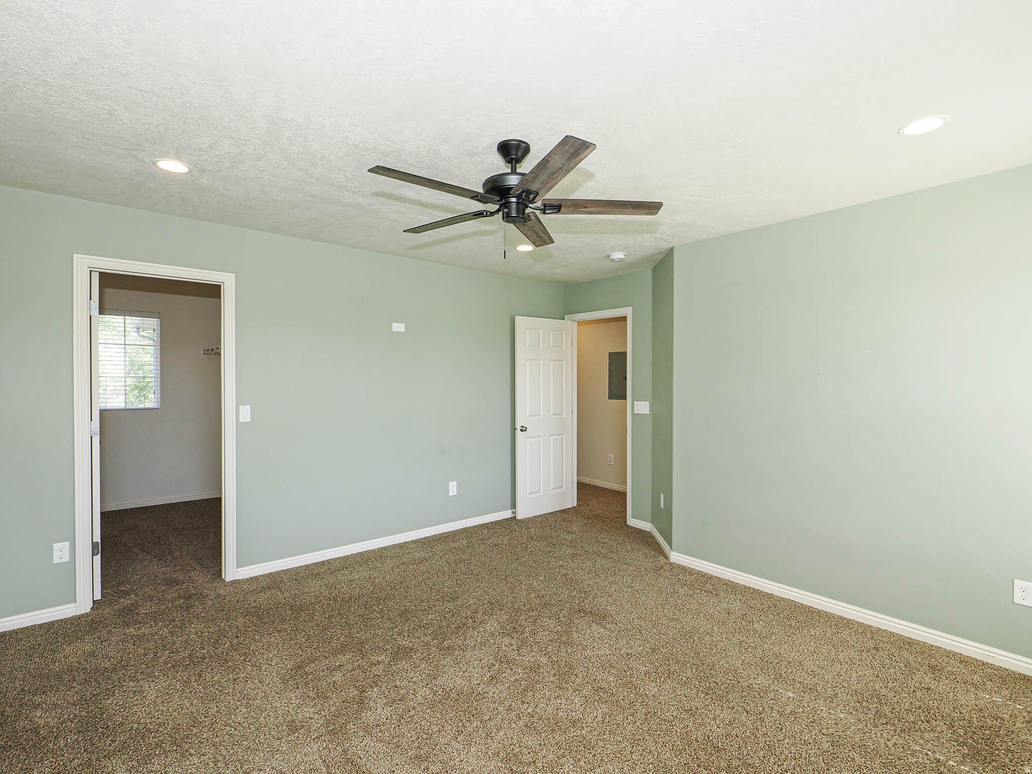 MONARCH MEADOWS - Residential