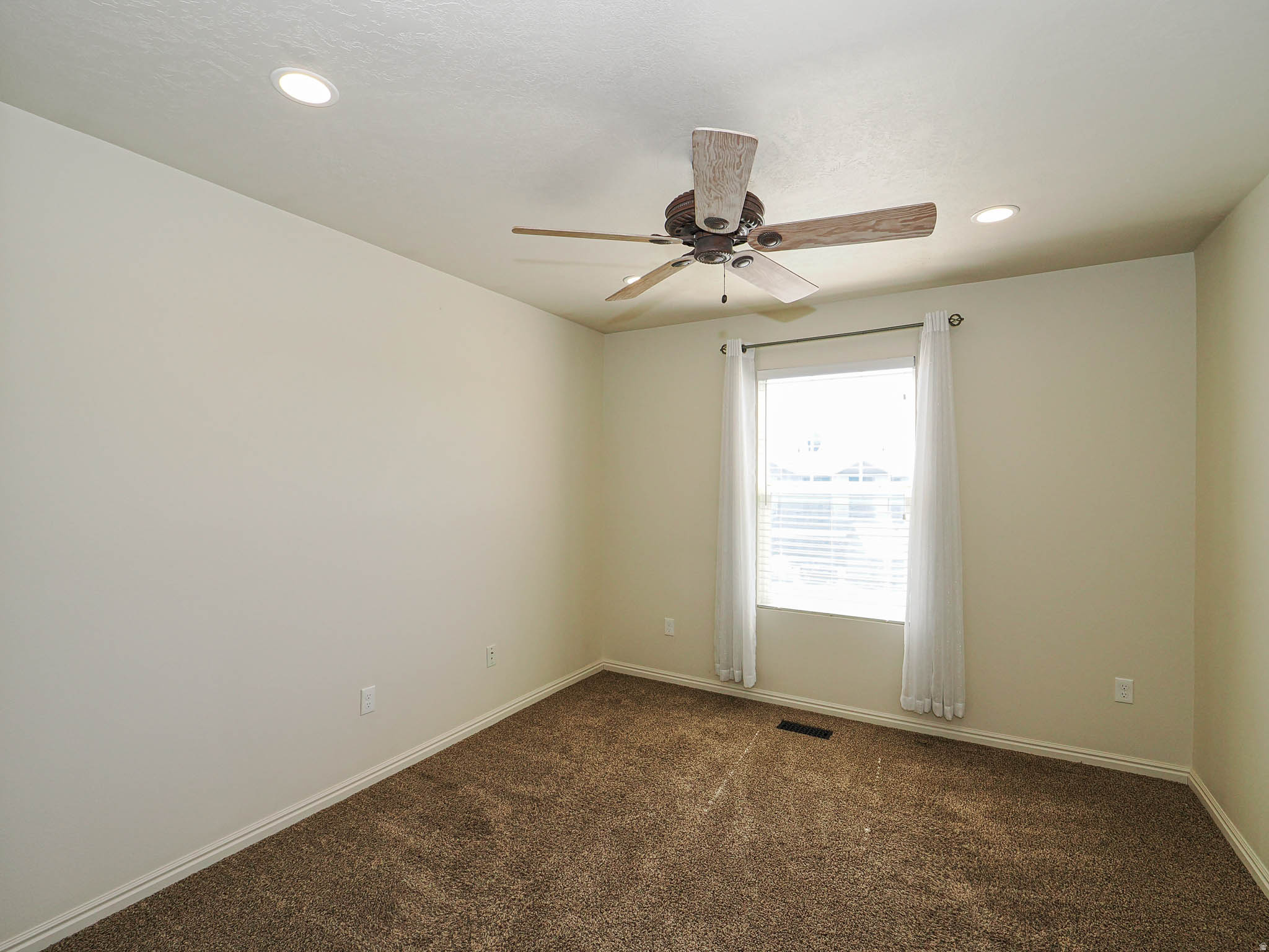 MONARCH MEADOWS - Residential
