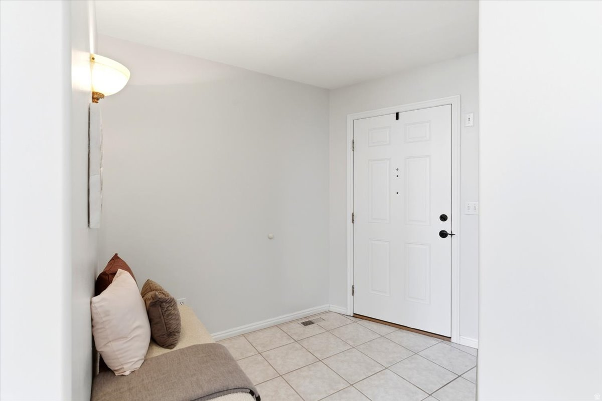 CHERRYWOOD MANOR - Residential