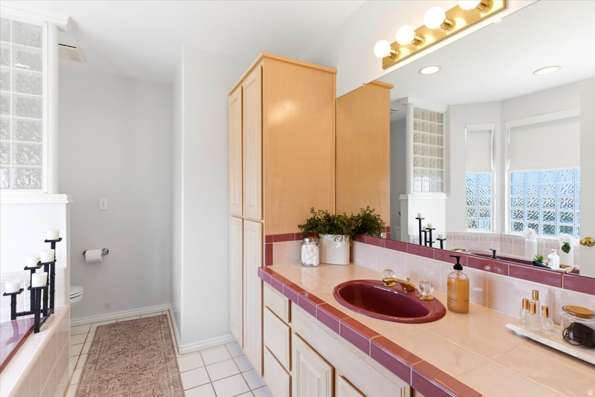 CHERRYWOOD MANOR - Residential