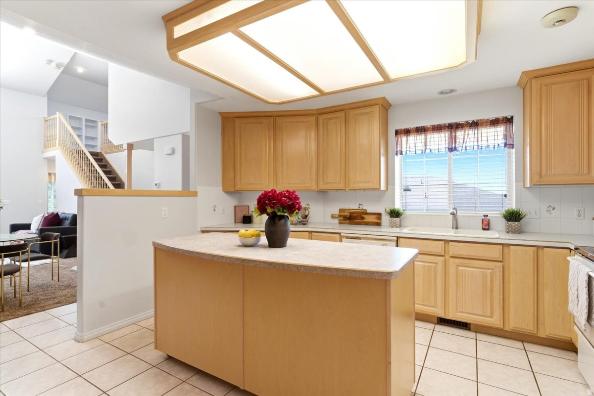 CHERRYWOOD MANOR - Residential