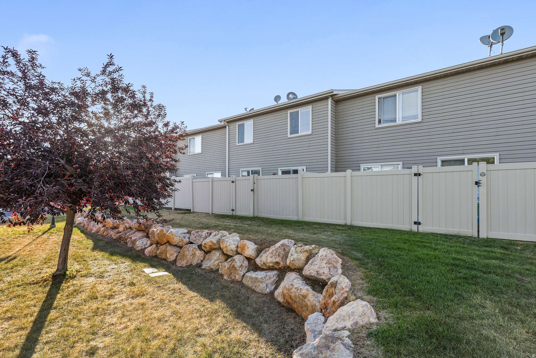 MAPLEWOOD VILLAGE - Residential