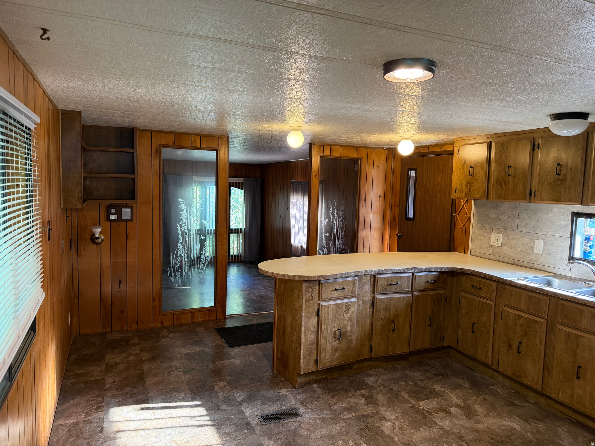 EAST MEADOWS MOBILE HOME PARK - Residential