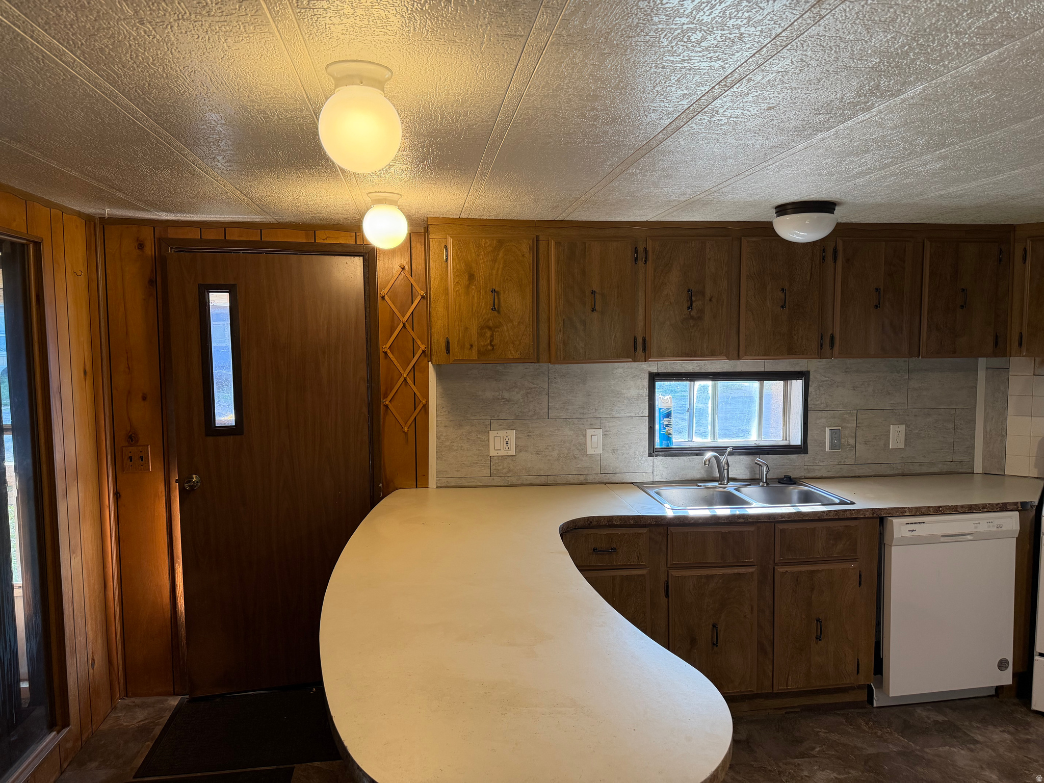 EAST MEADOWS MOBILE HOME PARK - Residential