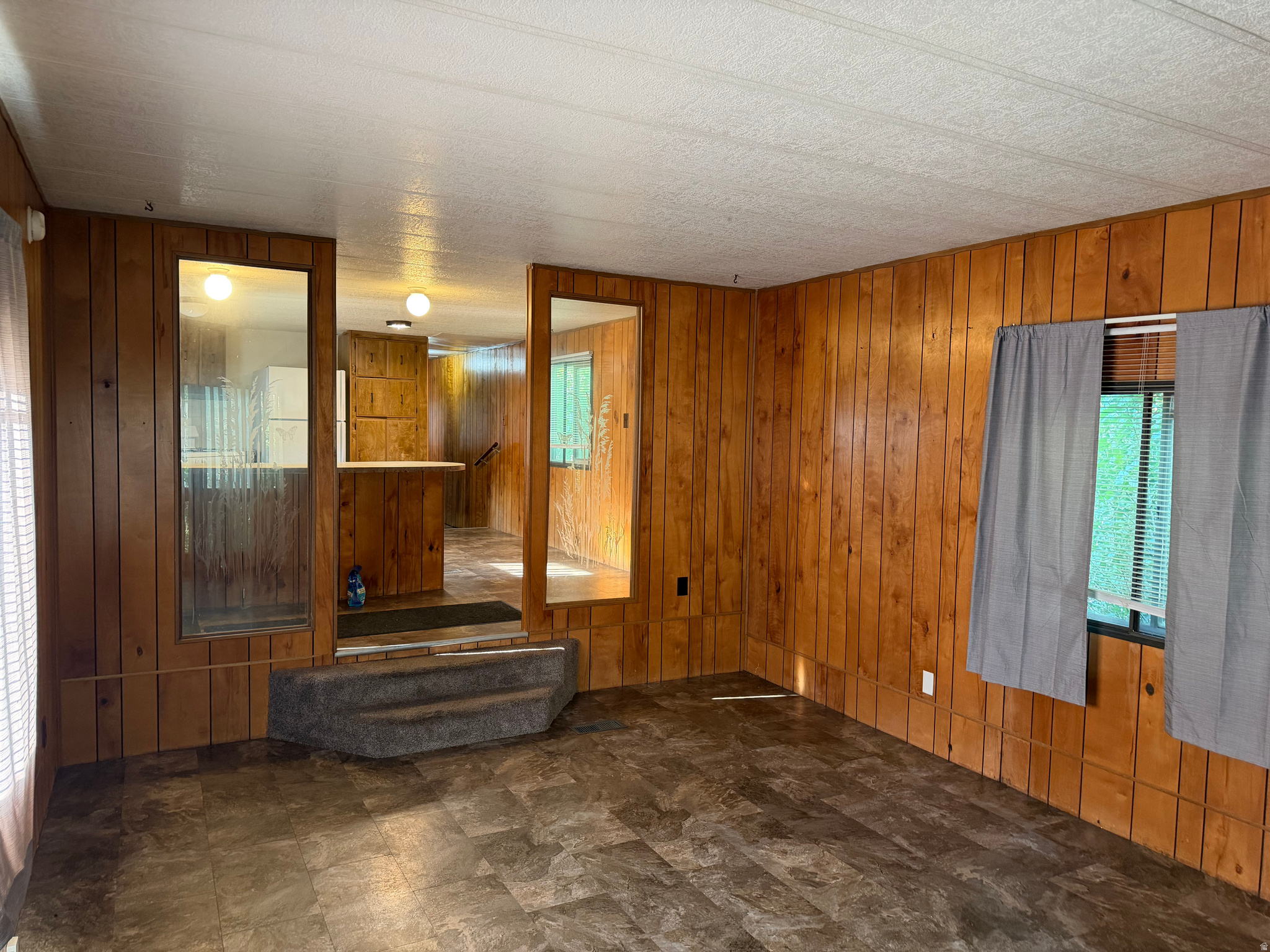 EAST MEADOWS MOBILE HOME PARK - Residential
