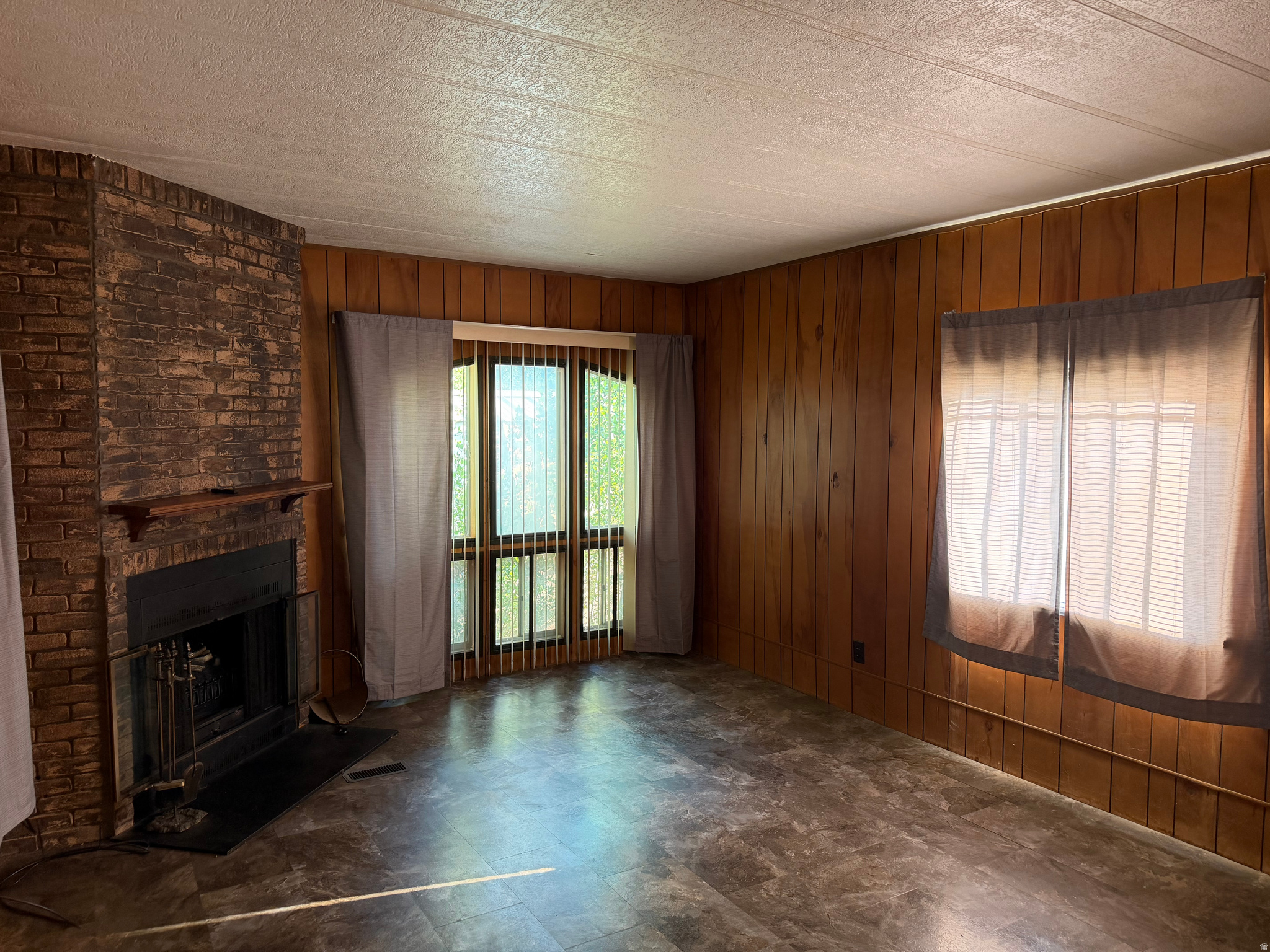 EAST MEADOWS MOBILE HOME PARK - Residential