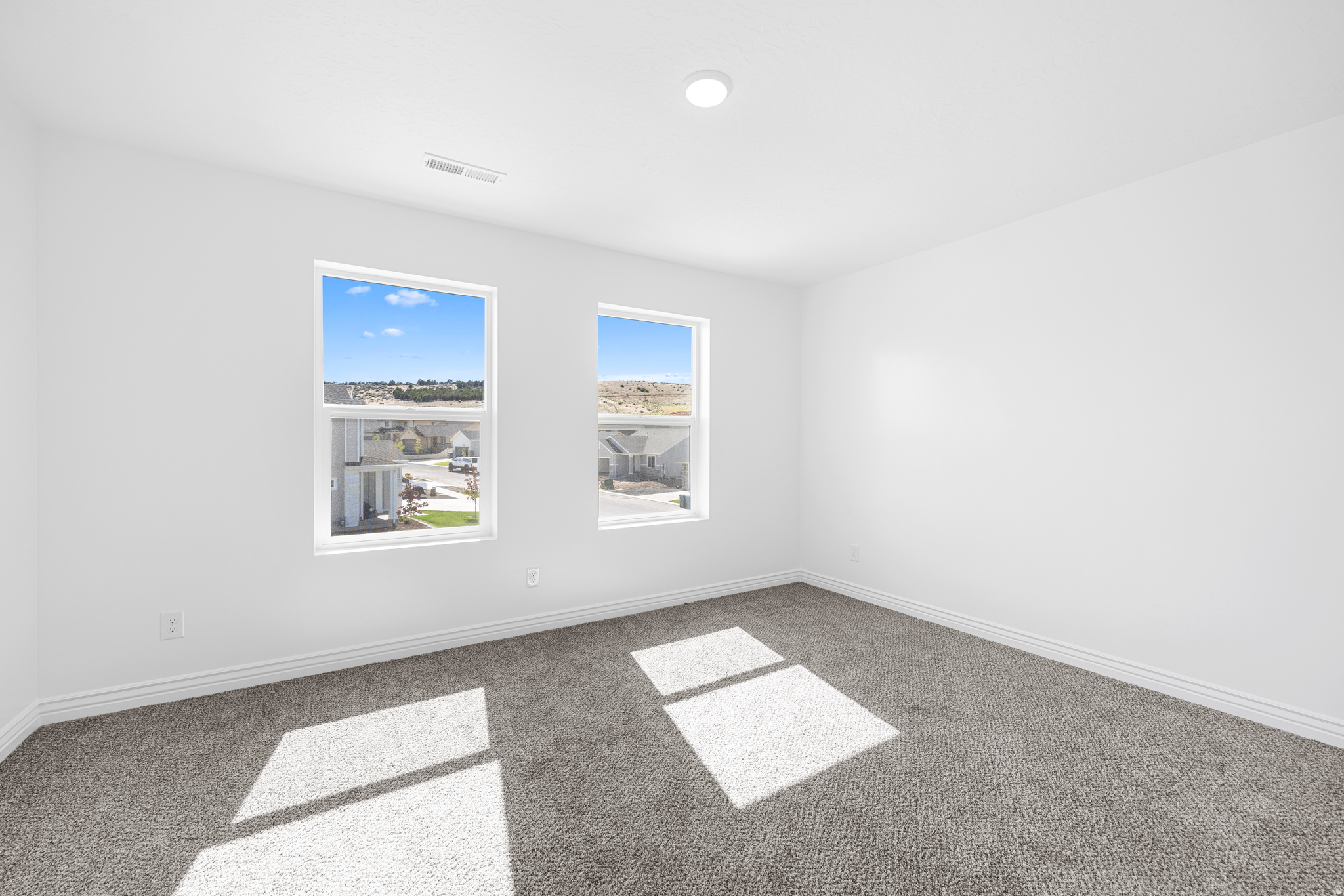 MAPLE MOUNTAIN - Residential