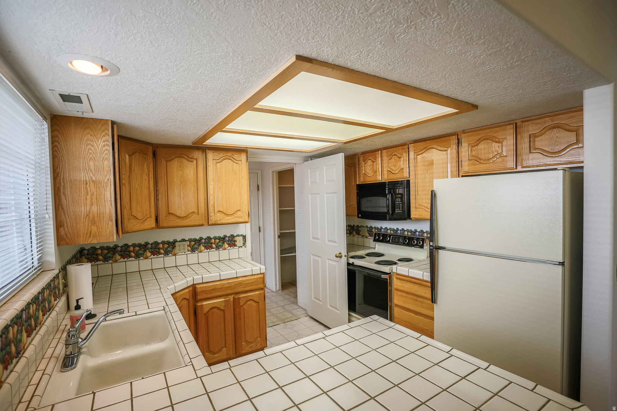 CREEKSIDE HOMES 2ND AMD - Residential