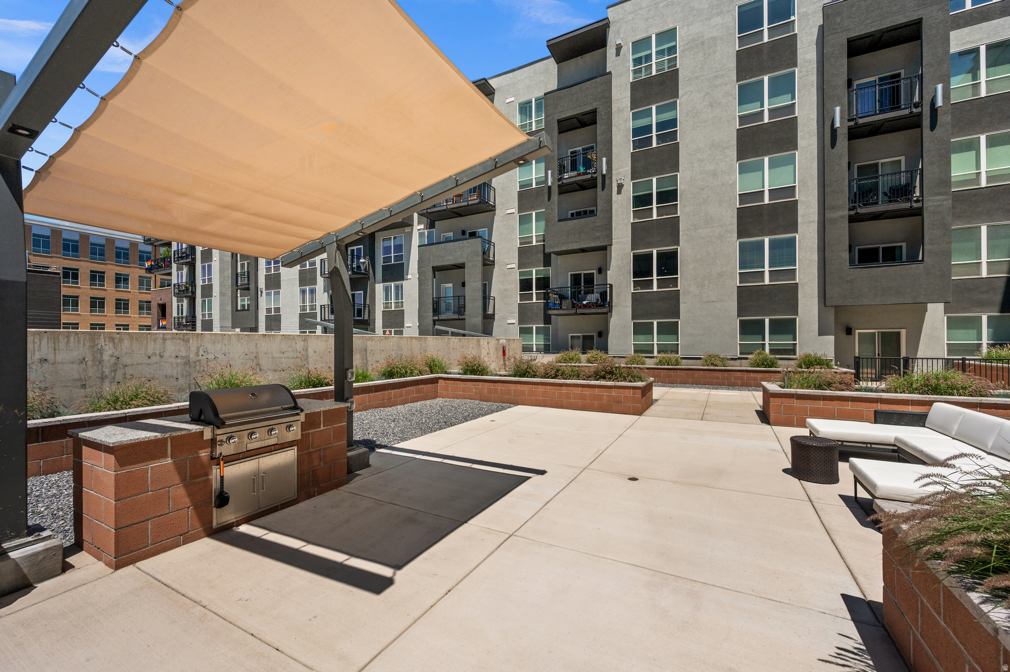METRO - Residential