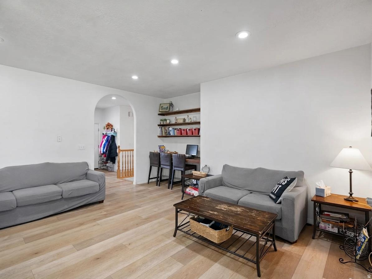 EKINS - Residential