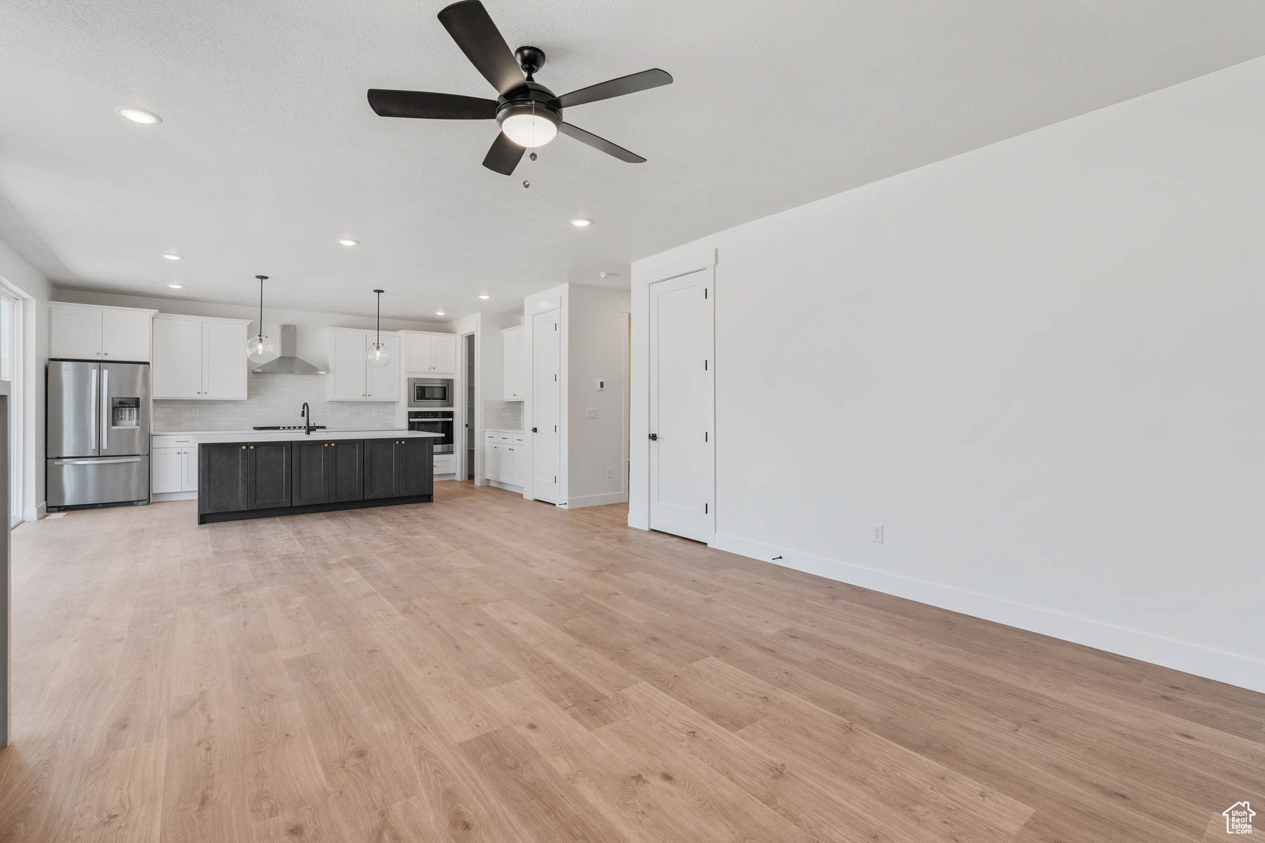 VISTAS AT SUMMIT RDG - Residential