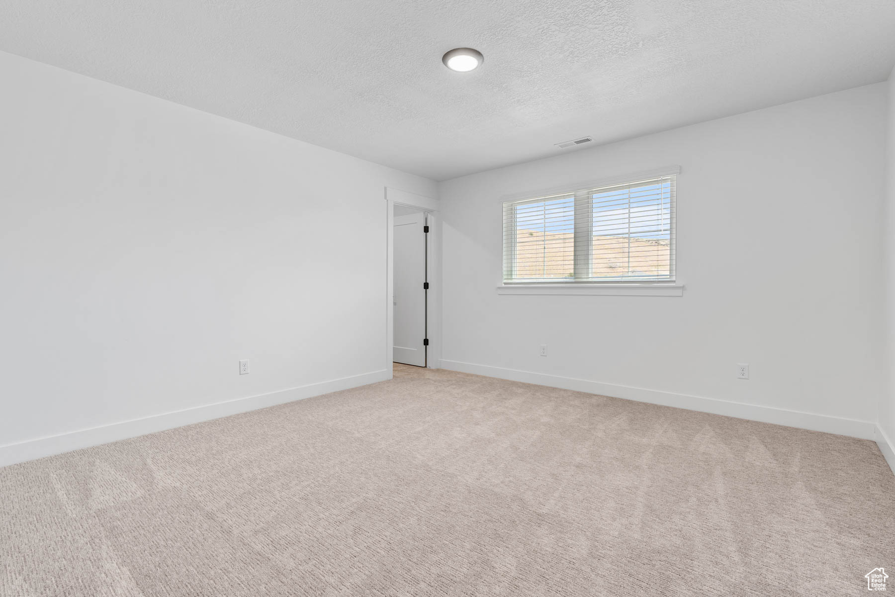 VISTAS AT SUMMIT RDG - Residential