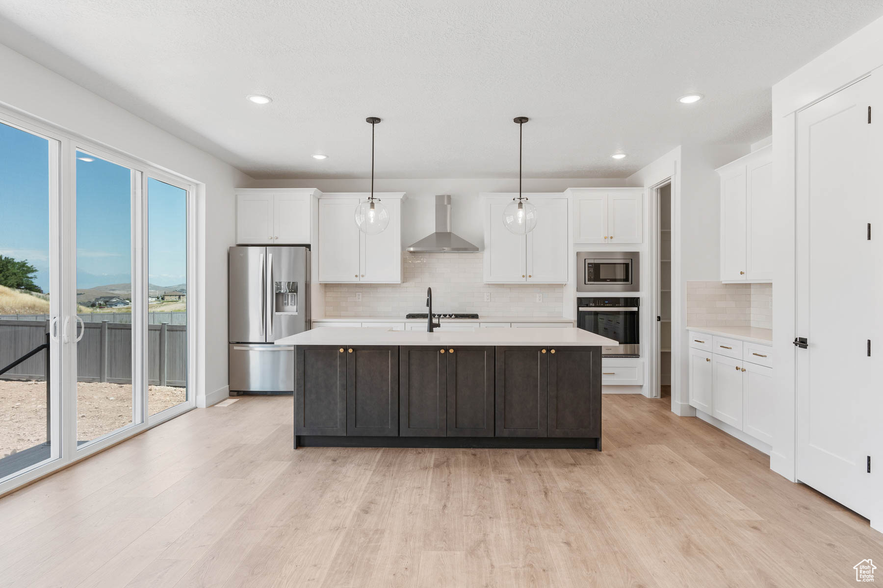 VISTAS AT SUMMIT RDG - Residential