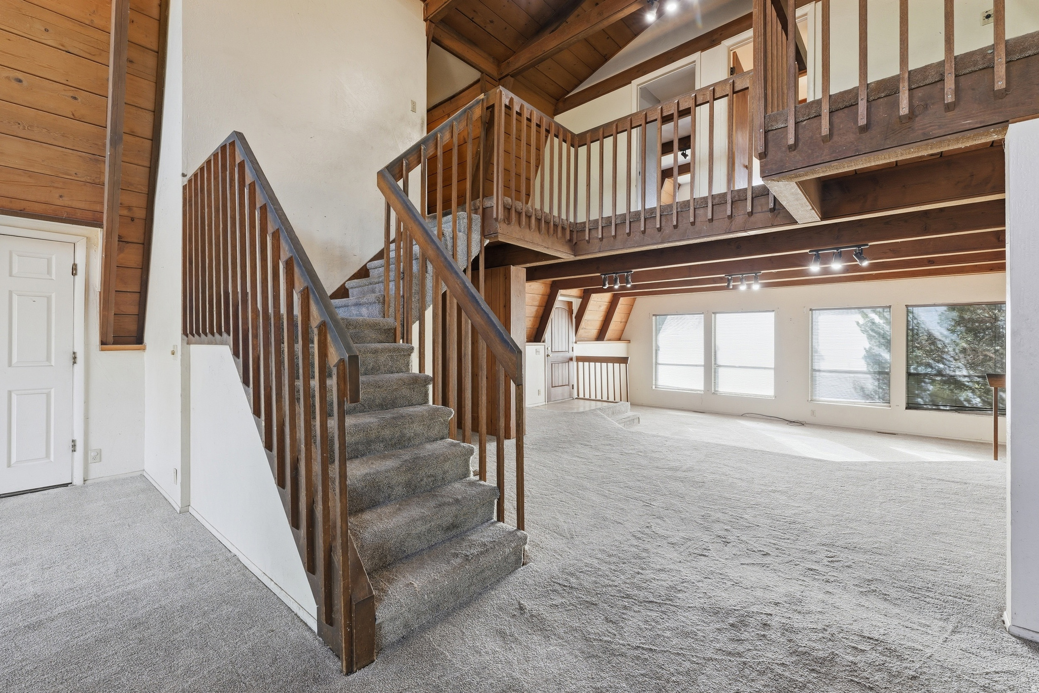COBBLE CREEK - Residential