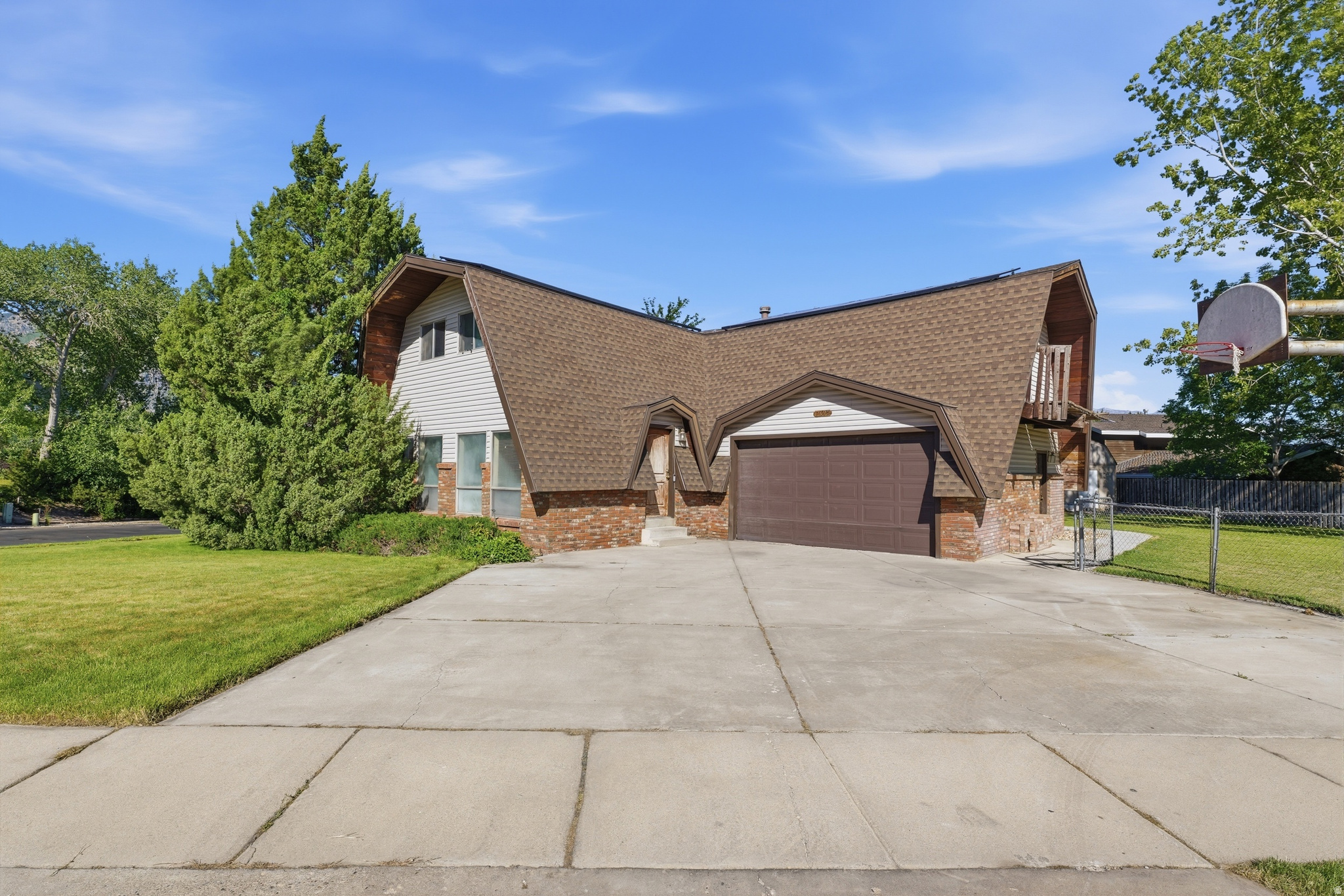 COBBLE CREEK - Residential