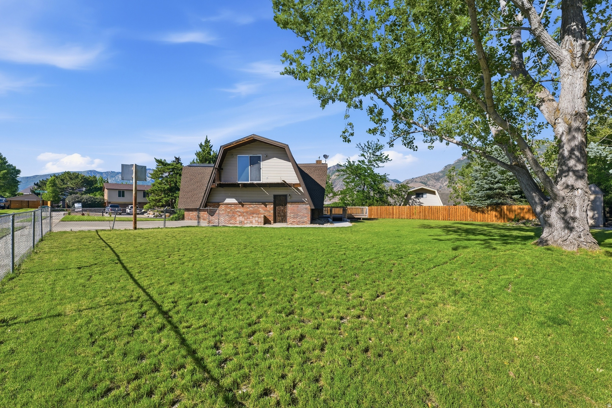 COBBLE CREEK - Residential