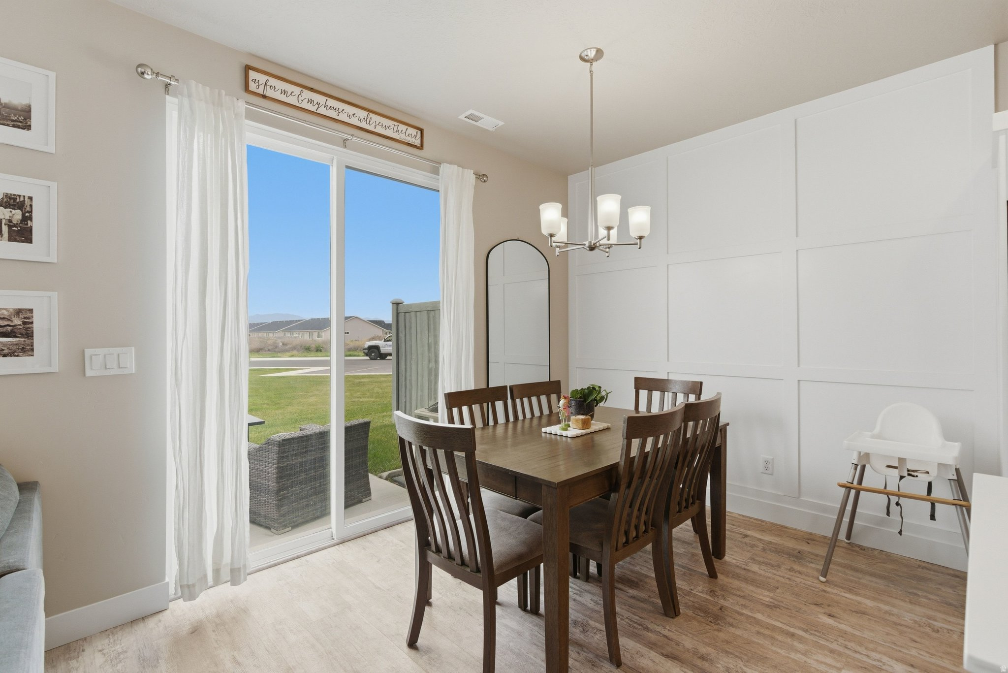 LAKEVIEW - Residential