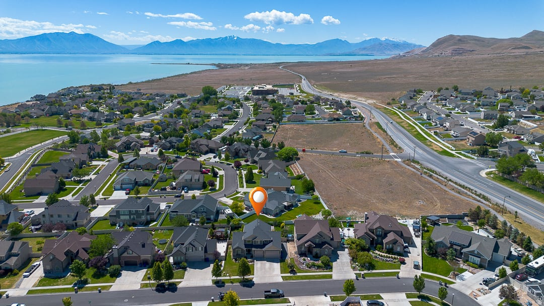 HARBOR BAY PHASE 2 - Residential