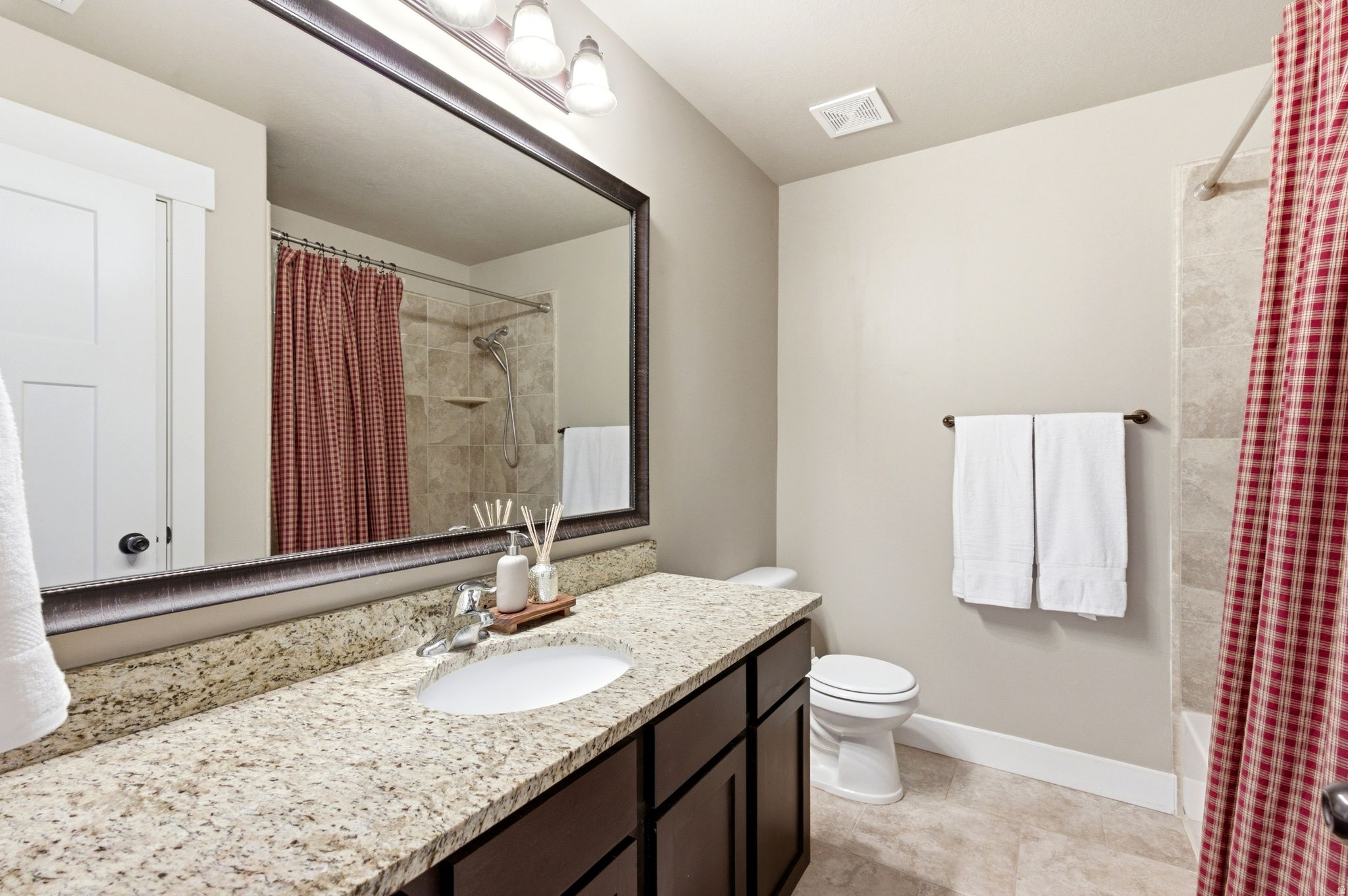 HARBOR BAY PHASE 2 - Residential