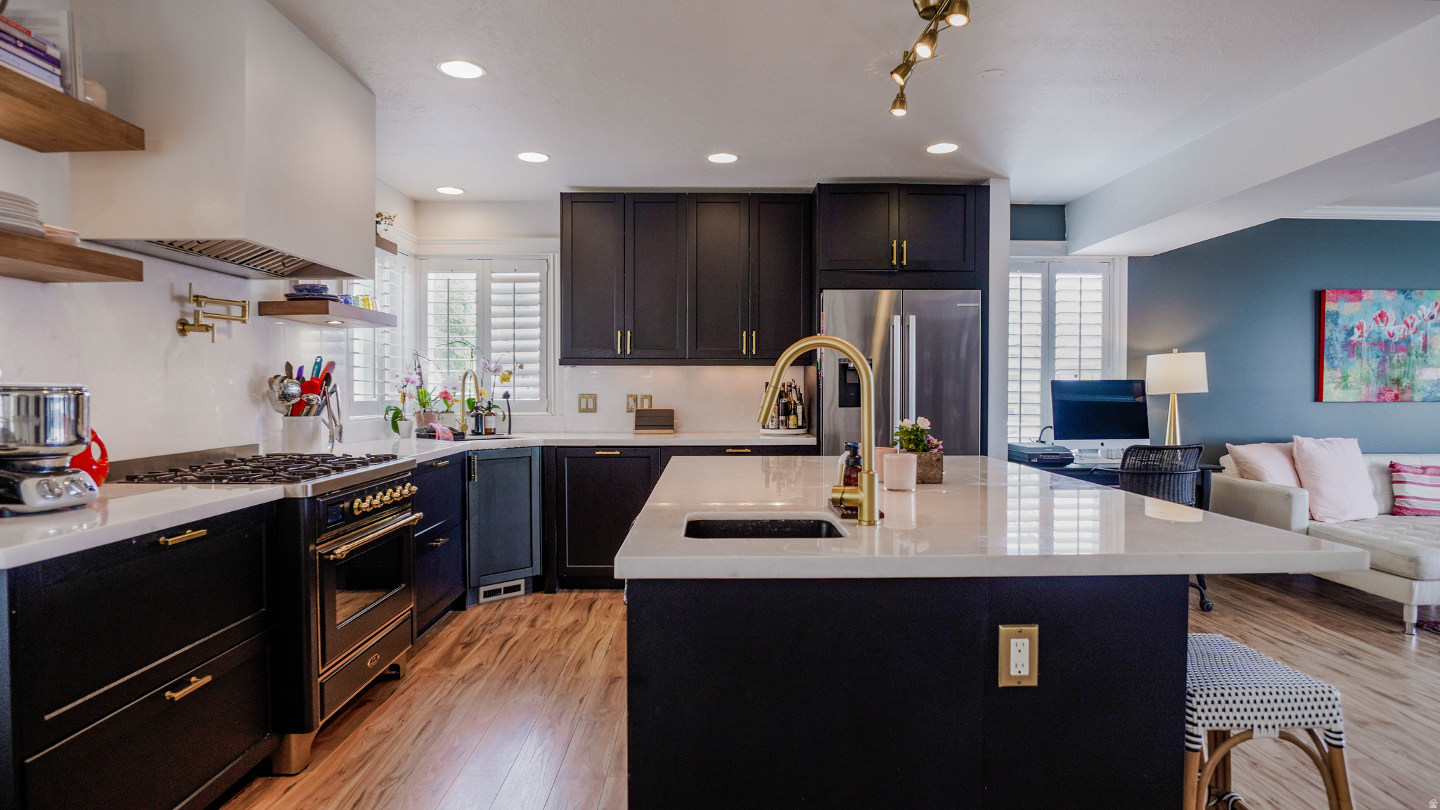 SHADOW MOUNTAIN - Residential