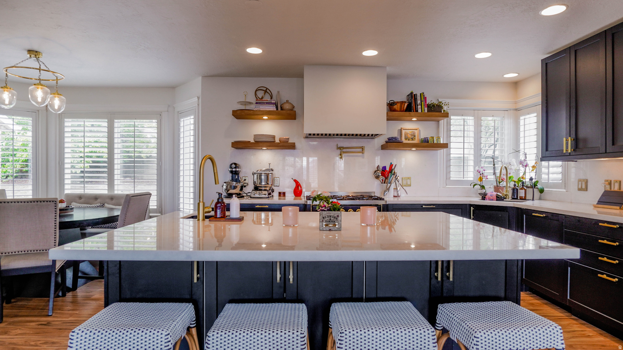 SHADOW MOUNTAIN - Residential