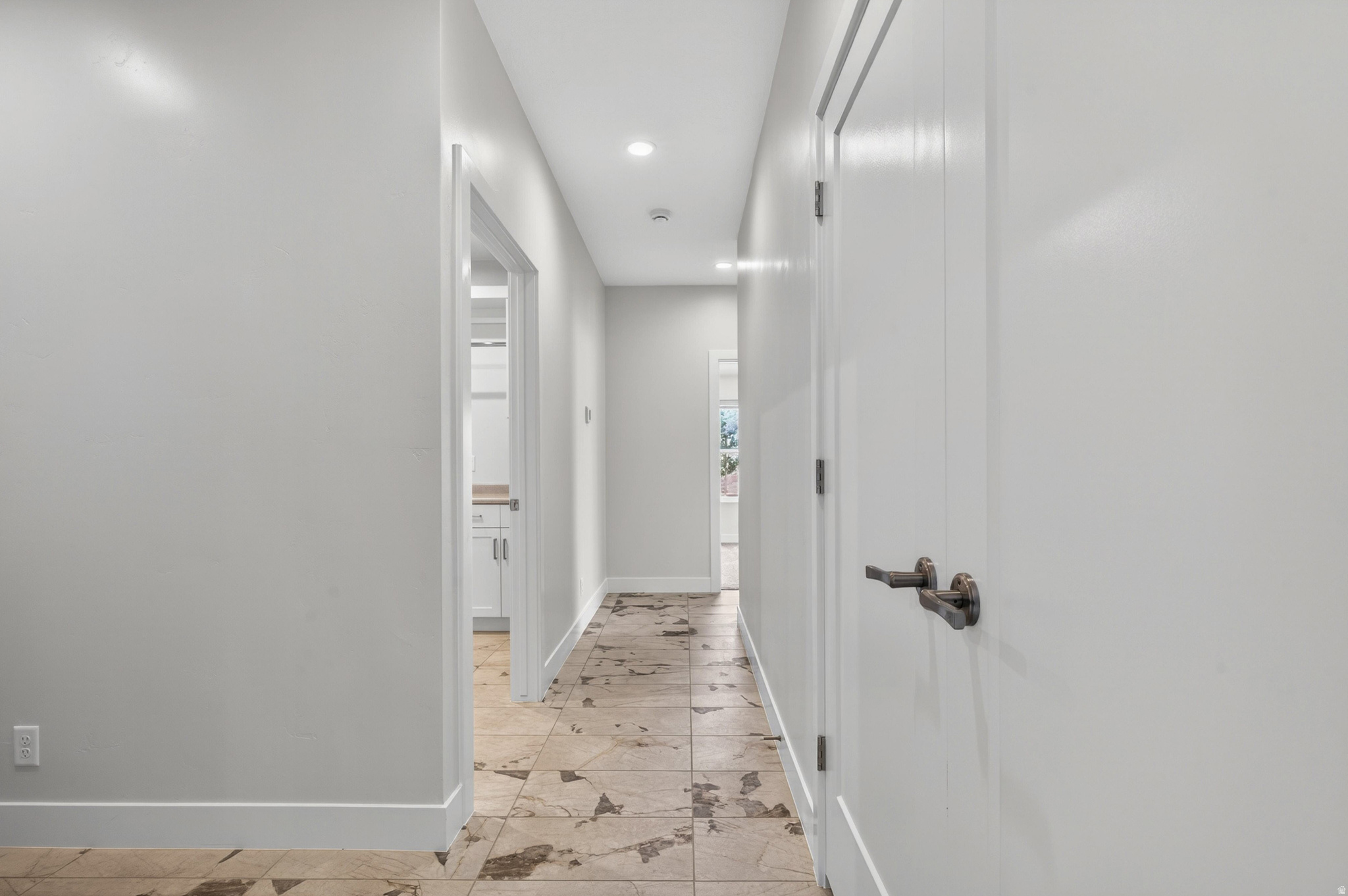 WHITE CANYON 1 - Residential