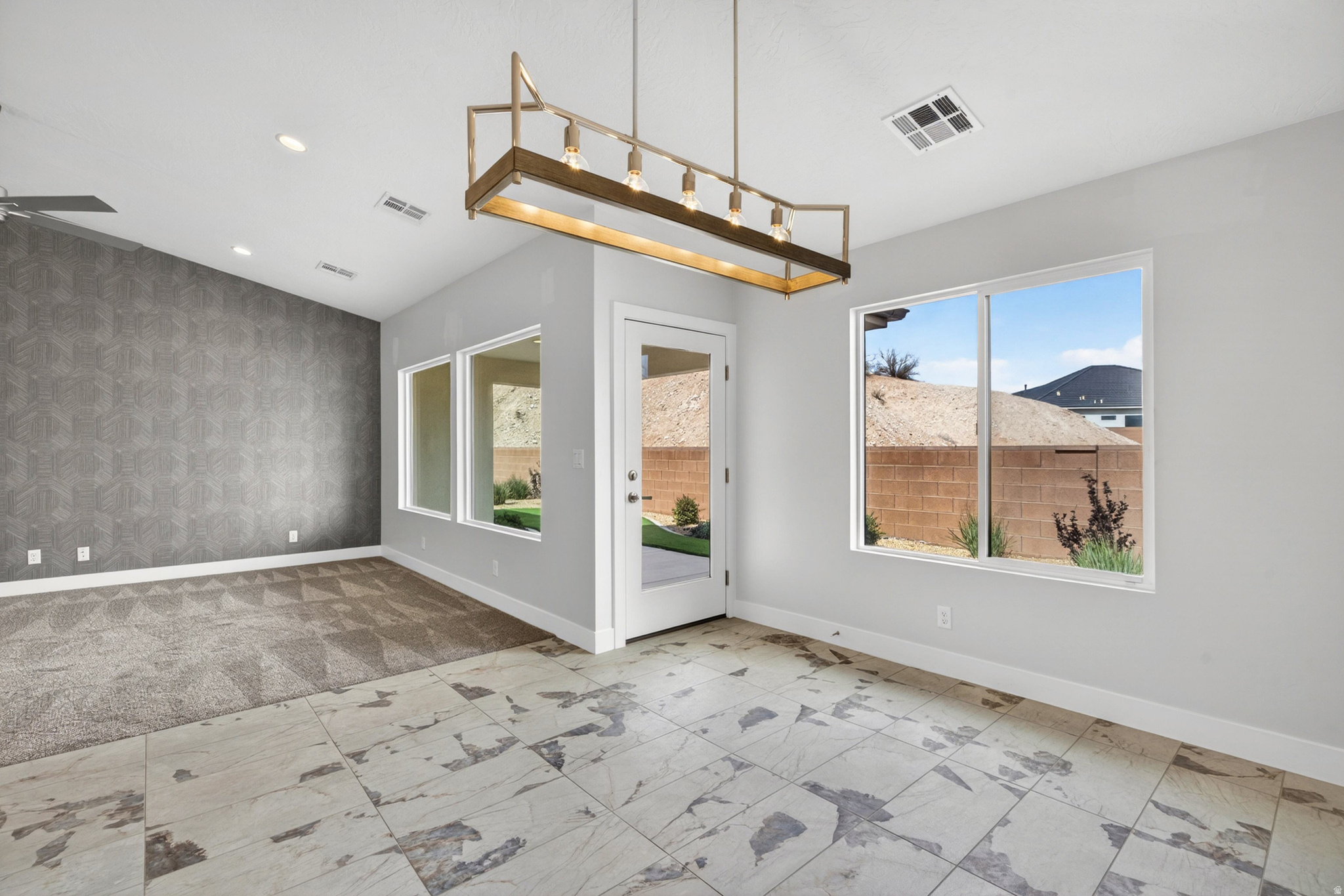 WHITE CANYON 1 - Residential