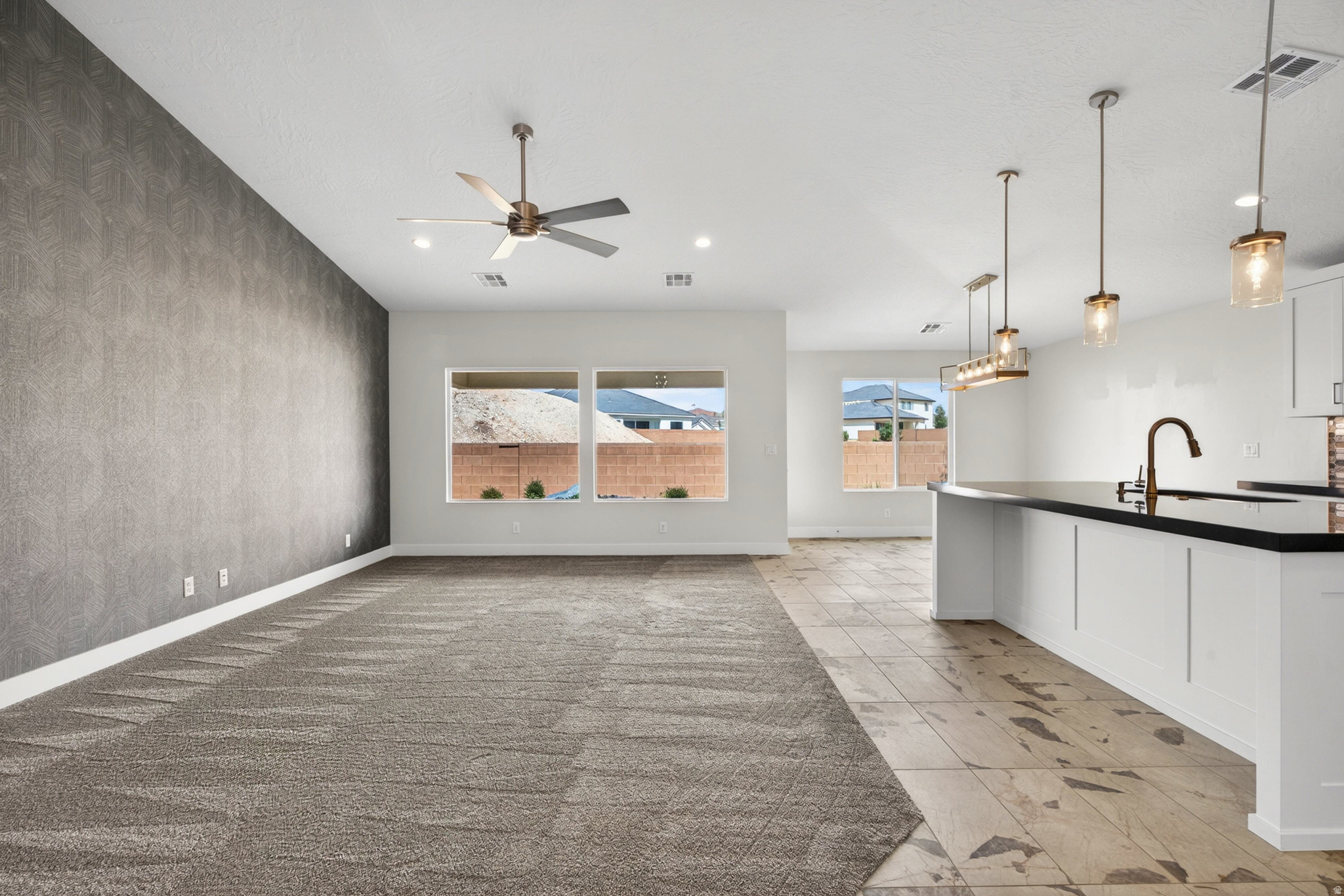 WHITE CANYON 1 - Residential
