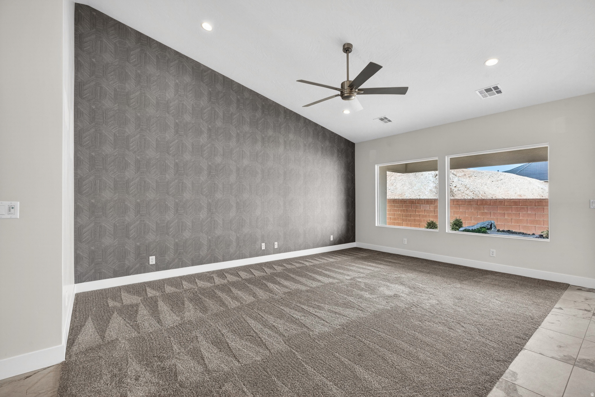 WHITE CANYON 1 - Residential