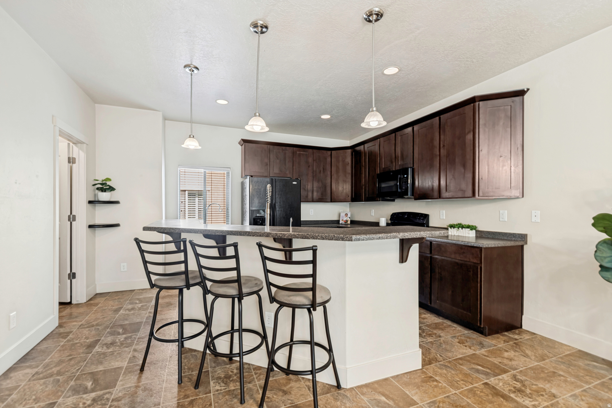 PLYMOUTH AVENUE TOWN - Residential