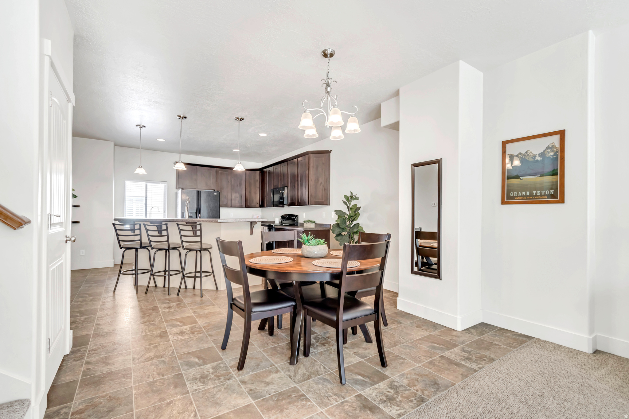 PLYMOUTH AVENUE TOWN - Residential