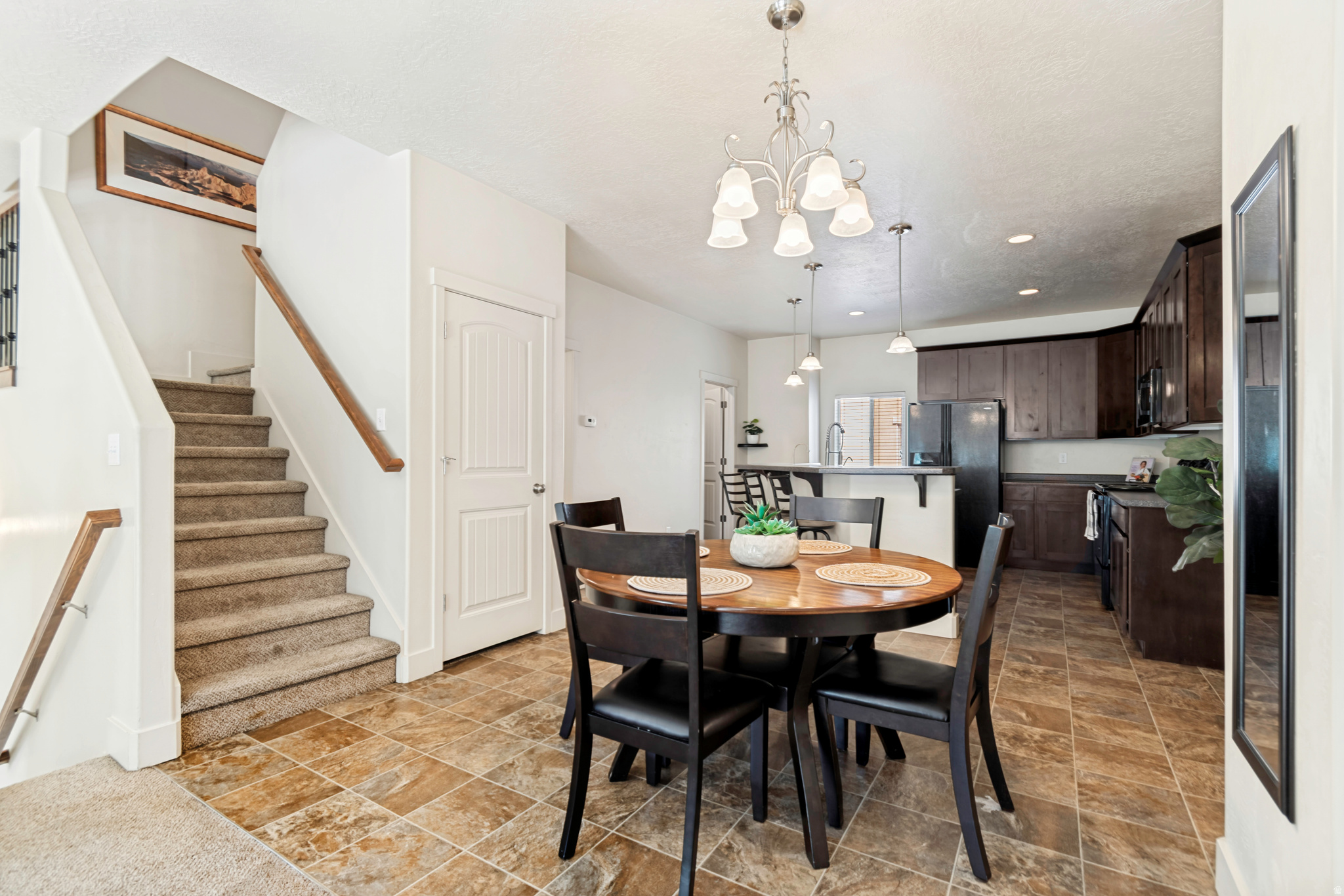 PLYMOUTH AVENUE TOWN - Residential